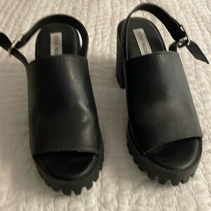 Steve Madden sandals